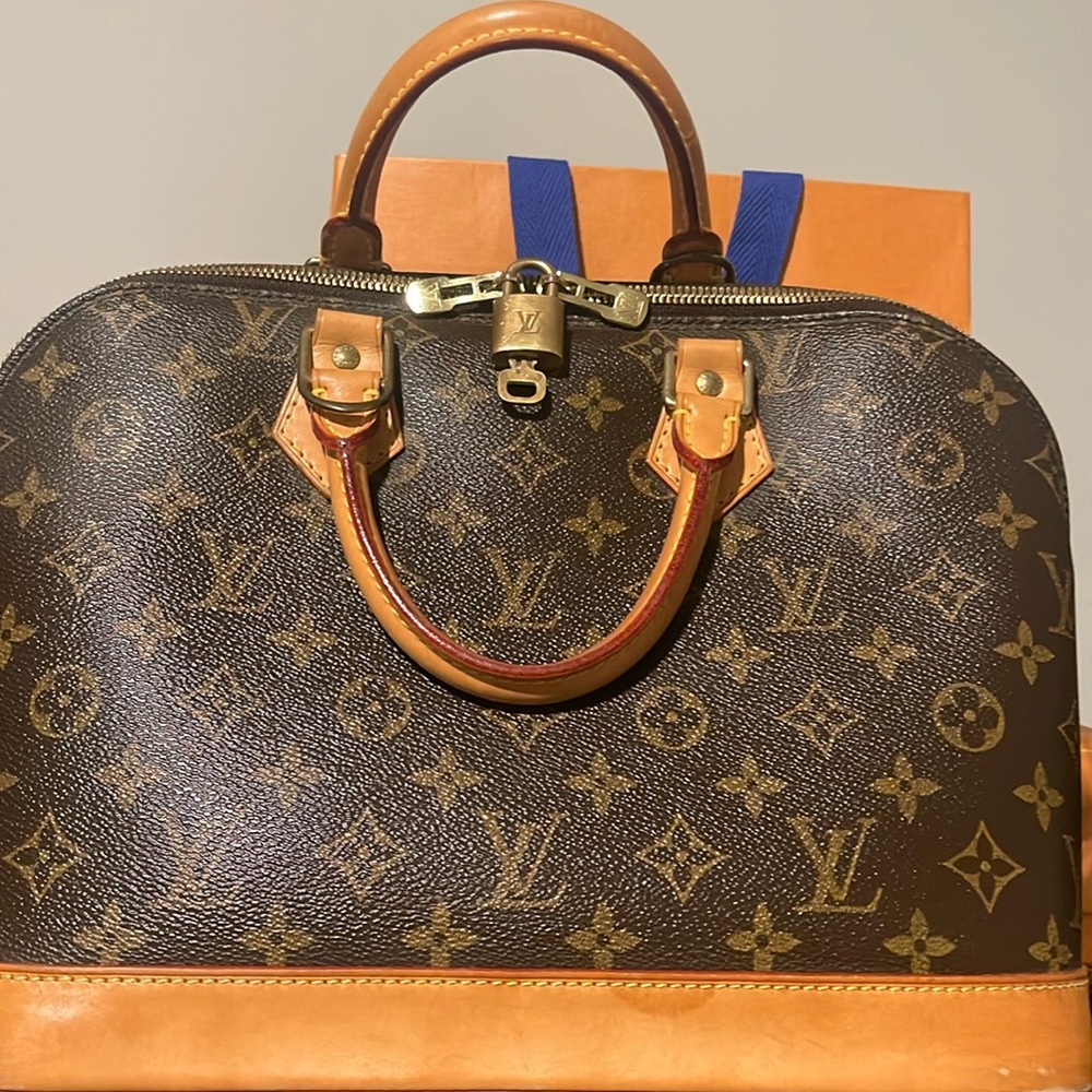 Louis Vuitton Brown Monogram Handbag